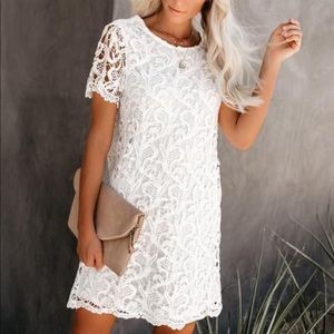 Vici white dress / lace lined